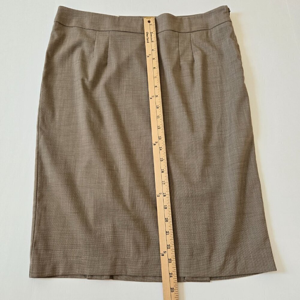 New York & Company Stretch Light Brown Straight Skirt Size 14 - Picture 4 of 11